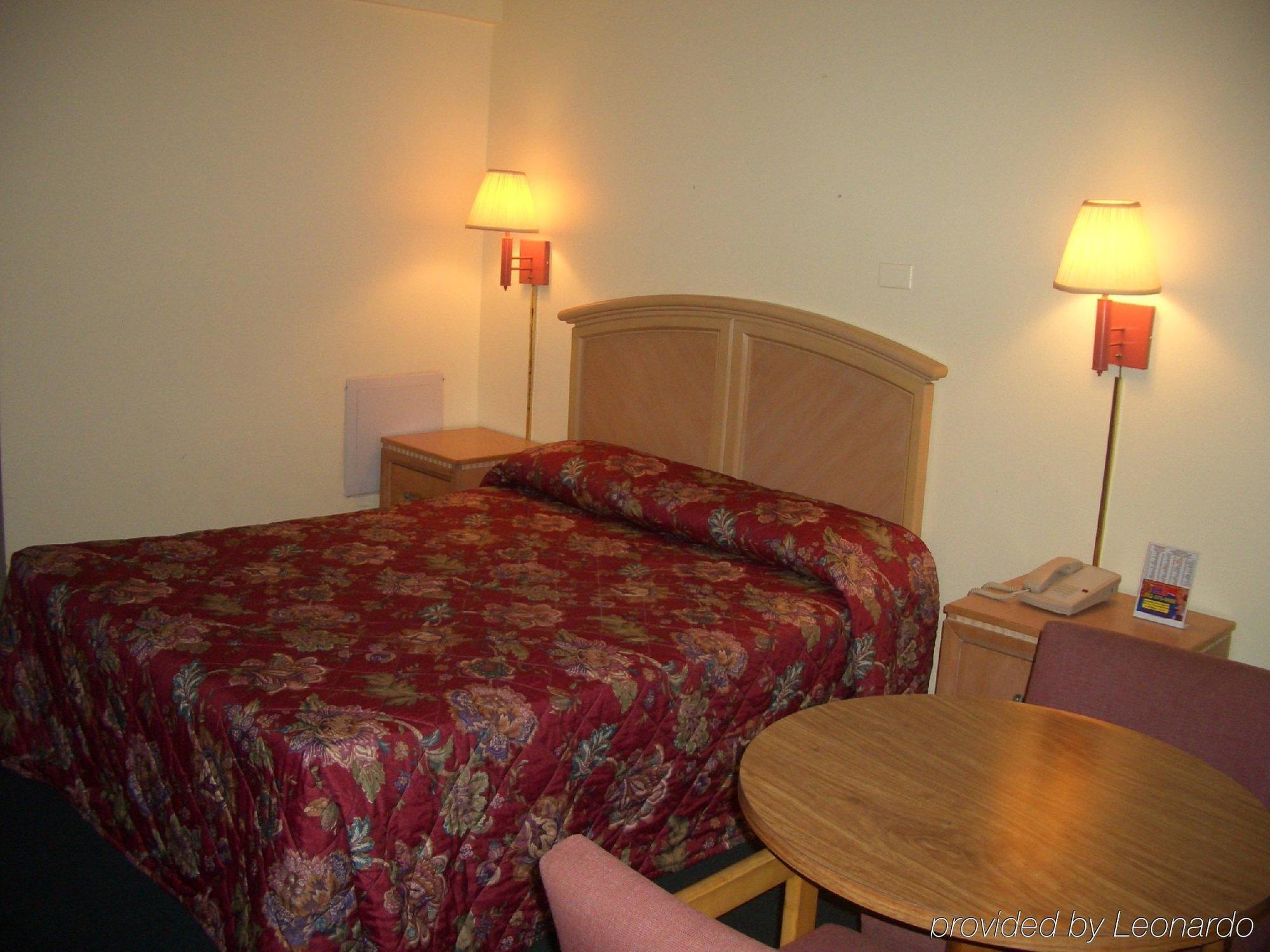 Travelers Inn Gainesville Oda fotoğraf