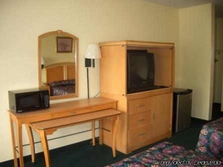 Travelers Inn Gainesville Oda fotoğraf